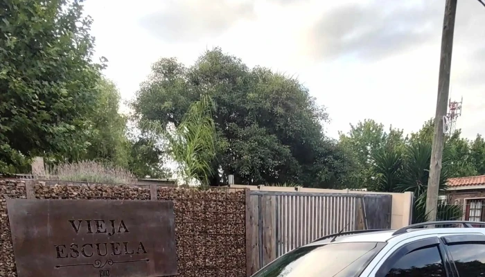 Vieja Escuela - Veinticinco De Mayo