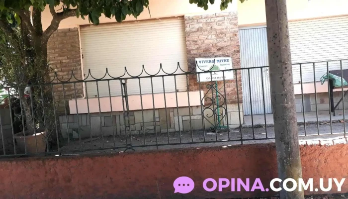 Vivero Mitre - 90200 Santa Lucía