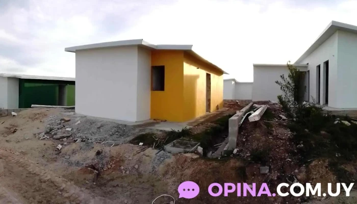 Viviendas Realojos -  De Los Visitantes - Fray Bentos