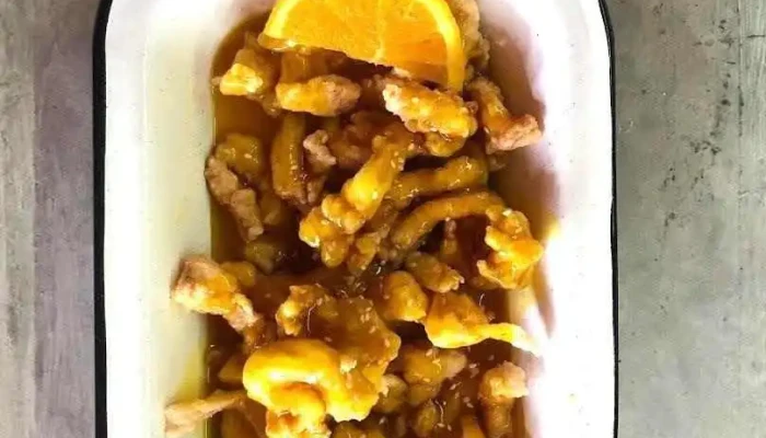 Wantan:  Pollo A La Naranja