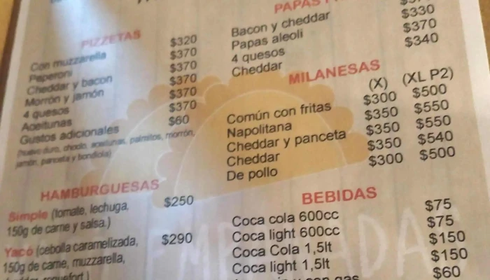 Yaco Empanadas Comentario 1 - Restaurante de comida rápida