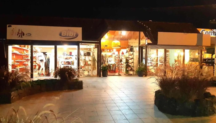 Zapatería Awa - 15200 Atlántida