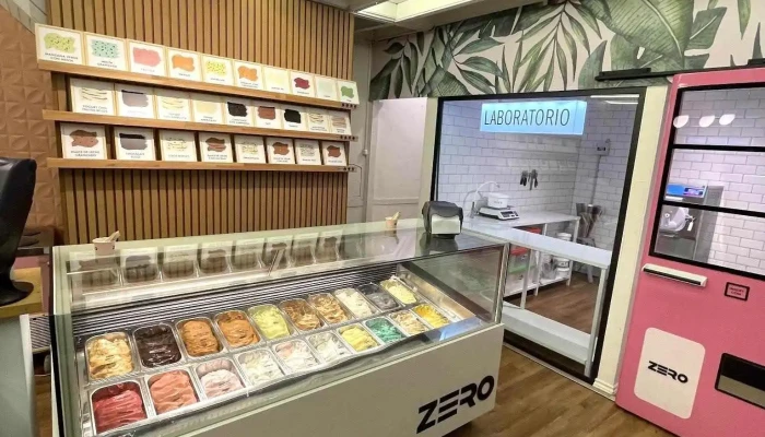 Zero Helados Carrasco:  Ambiente - Heladería